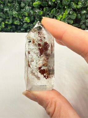 Garden (Lodolite) Quartz Tower -     Scarlet Lady
